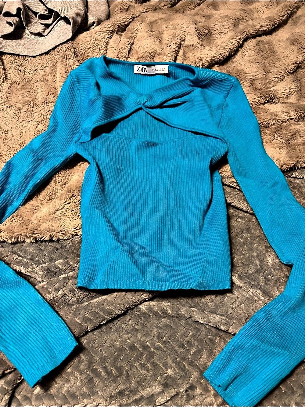 Zara Twist Front Long Sleeve Top in Blue Size Medium